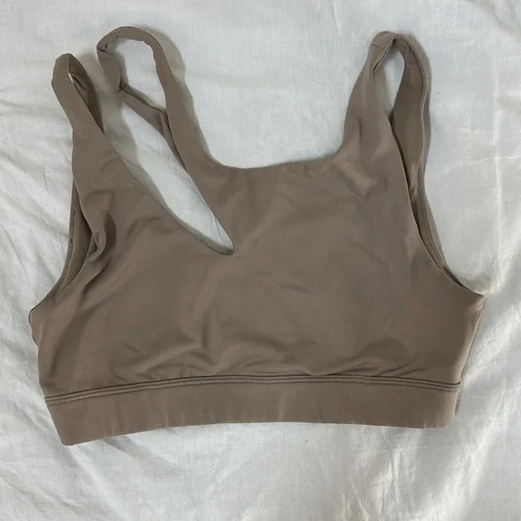 Alo yoga bra - Picture 5 of 6